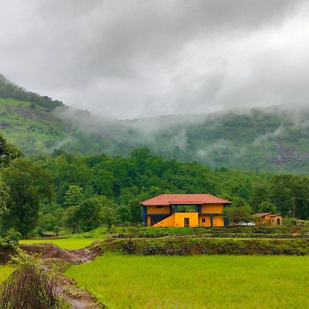 King'S Landing Villa Karjat Exterior photo