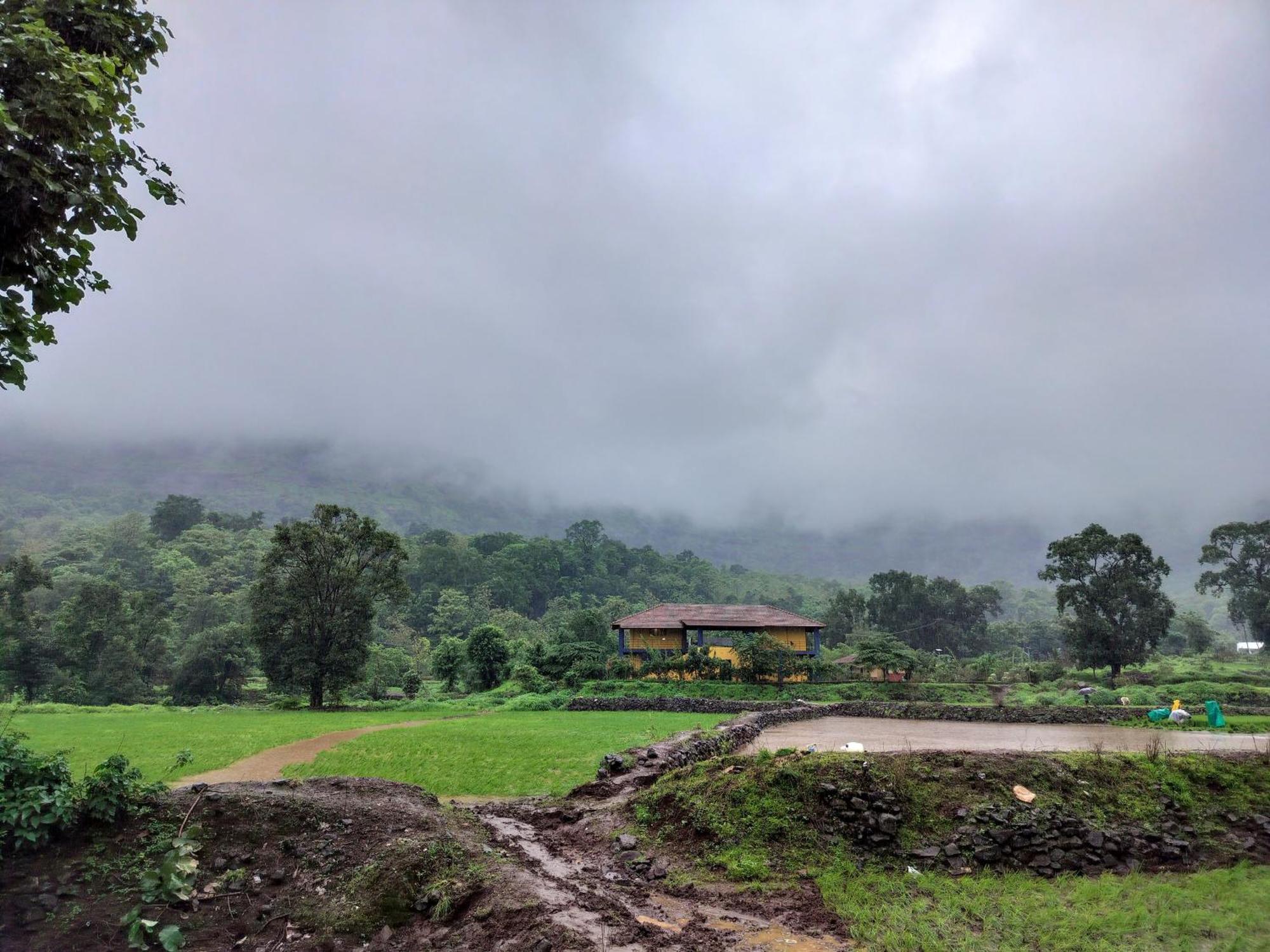 King'S Landing Villa Karjat Exterior photo
